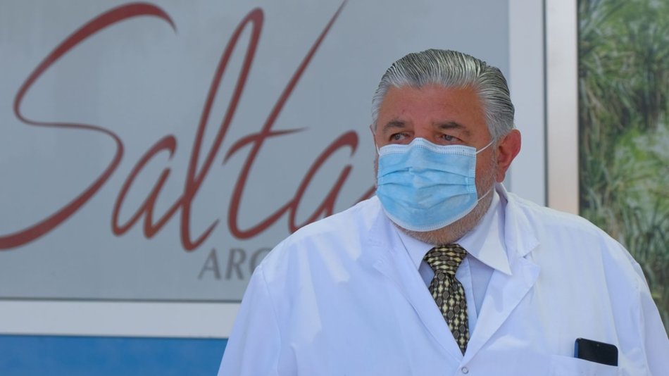 Esteban: "Todas las clínicas colocan el plasma gratuitamente, no se puede salir a cobrar"