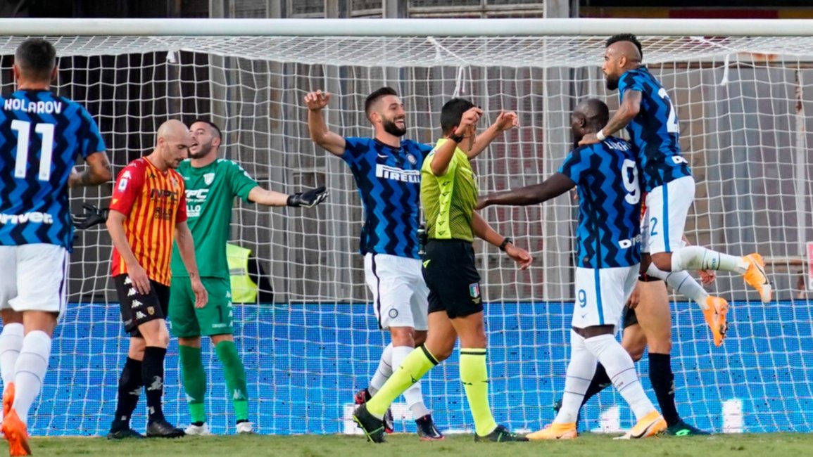 Goleada del Inter ante el Benevento con un tanto de Lautaro Martínez