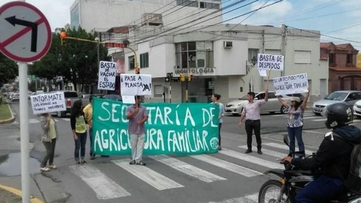 Agricultura Familiar: un mes de paro y no hay respuesta alguna