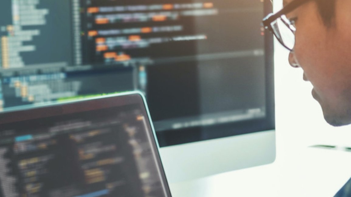 Buscan formar a 1.000 jóvenes programadores 