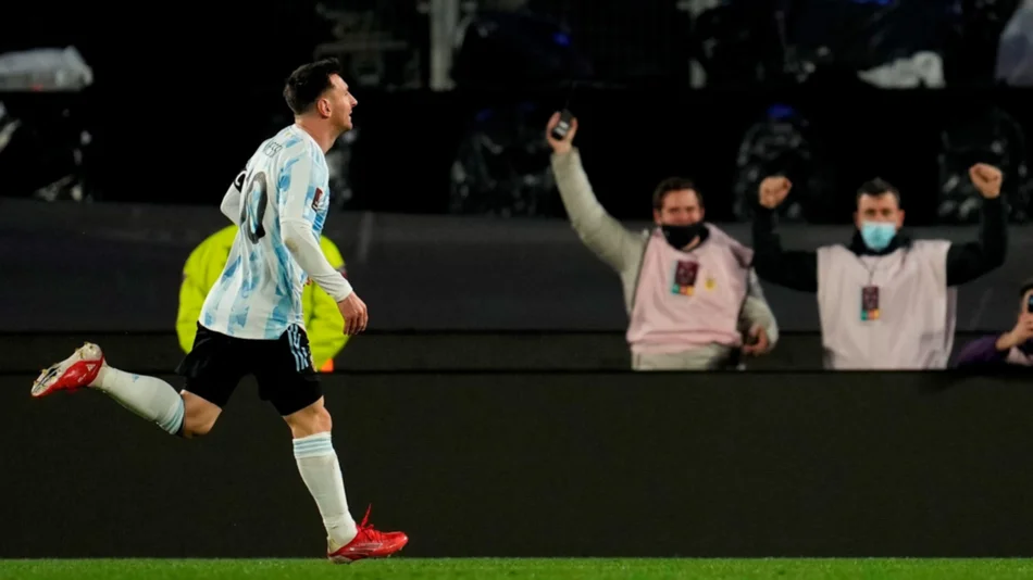 VIDEO. Caño y golazo: así fue el gol de Messi, con el que igualó un récord de Pelé