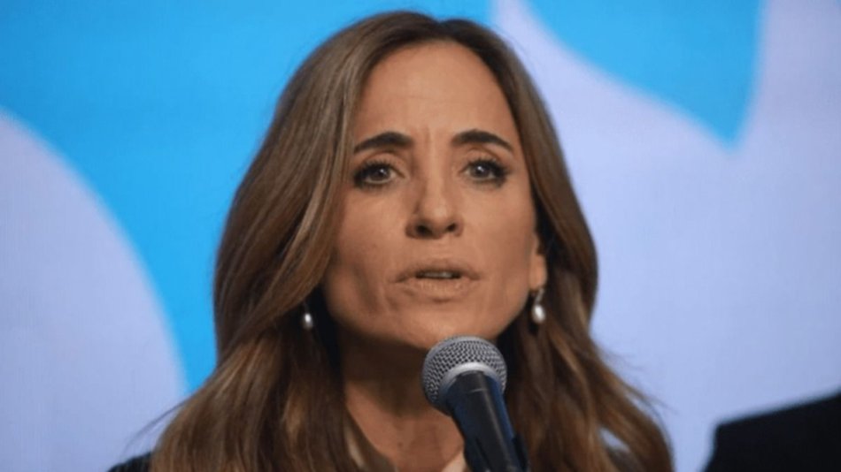 Tolosa Paz: "Escuchamos el mensaje de las urnas y vamos a trabajar para revertir la elección"