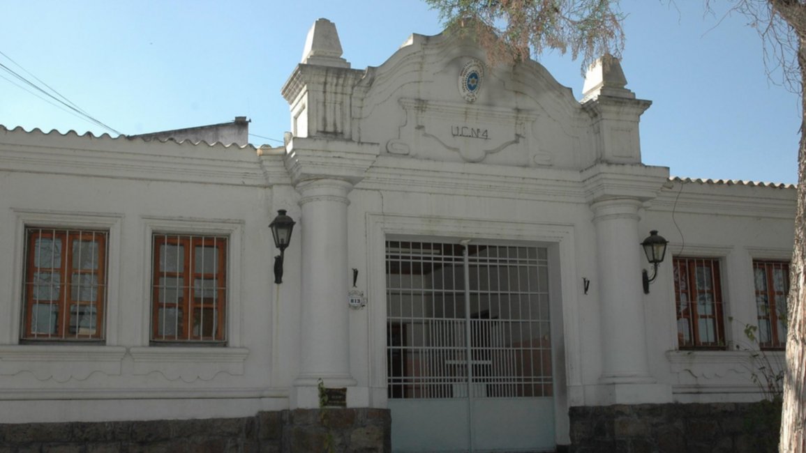  Denuncian que una joven está presa en el penal de Villa Las Rosas porque su bebé murió en el parto