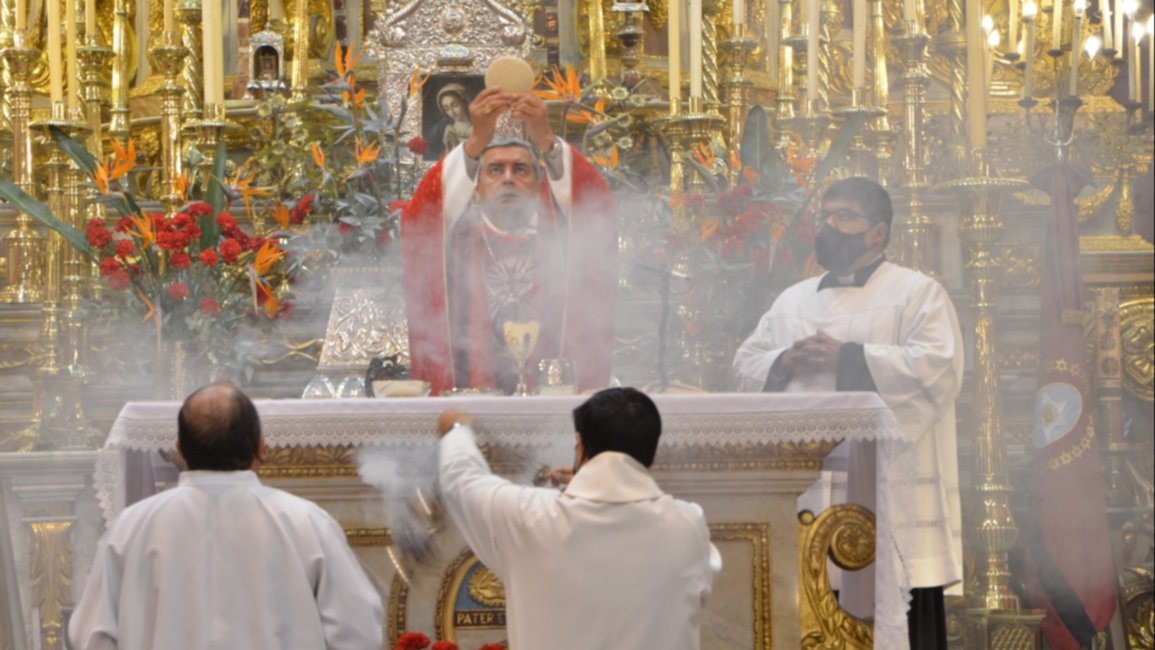 Piden salir de la "grieta que nos desangra"