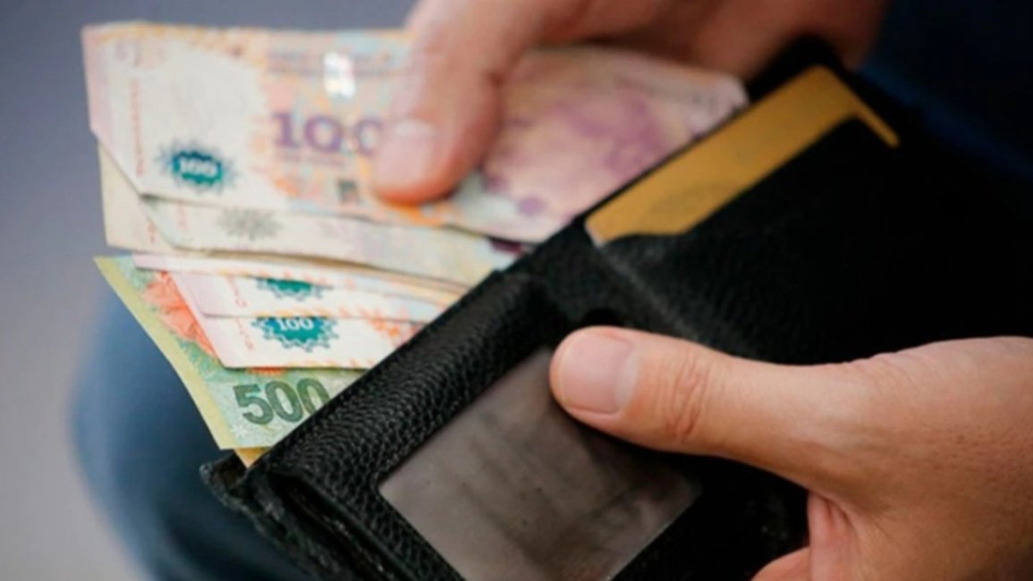 El Gobierno anunciará medidas para recomponer el poder adquisitivo e impulsar el consumo