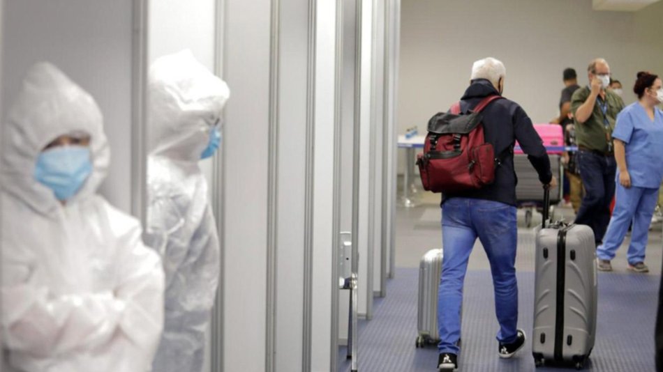  Fiebre por viajar a EEUU para vacunarse y huir de la Sputnik