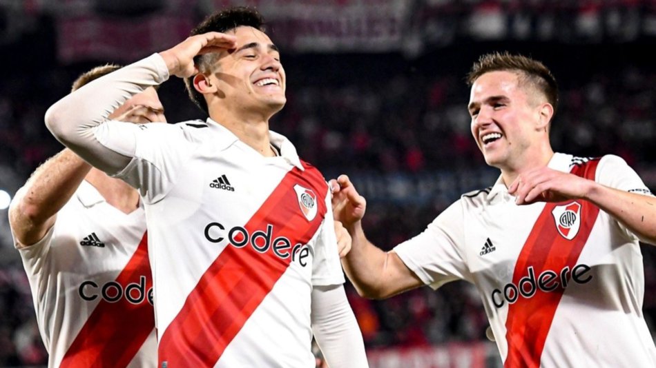 River, ante Talleres, se juega sus últimas cartas del campeonato