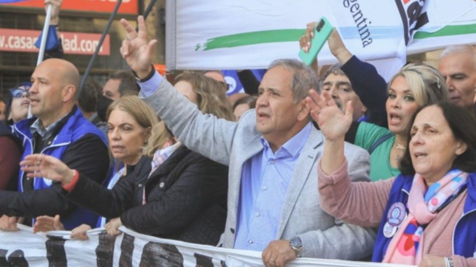 Los bancarios consiguieron un nuevo aumento y el sueldo inicial será de 420 mil pesos
