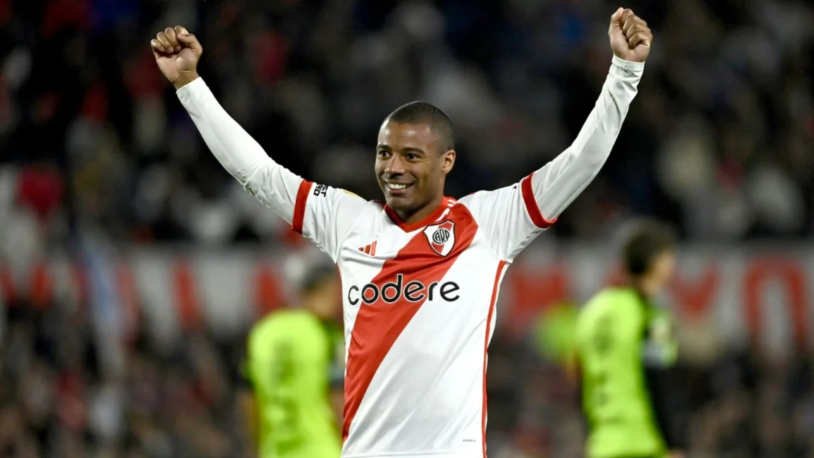 River busca seguir en levantada ante un Vélez comprometido