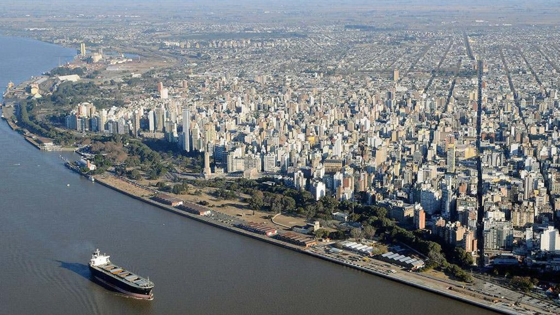 Hidrovía: quieren que la Argentina deje de cobrar peaje
