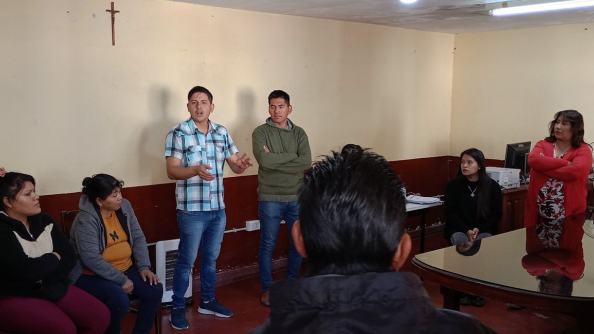 El Bordo: Vecinos reclaman que les regularicen la conexión de luz