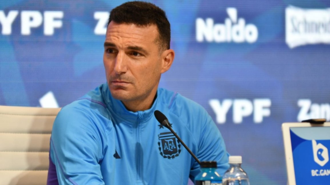 Scaloni: “Messi jugará todos los minutos que pueda en estos partidos”