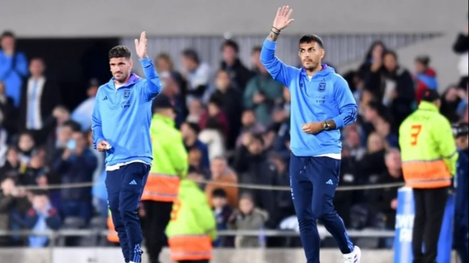 VIDEOS. Volvió la cábala: De Paul y Paredes con el ritual de siempre en el Monumental