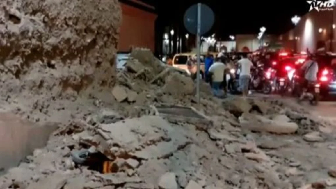 Son más de 1.000 muertos por el fuerte sismo que sacudió a Marruecos