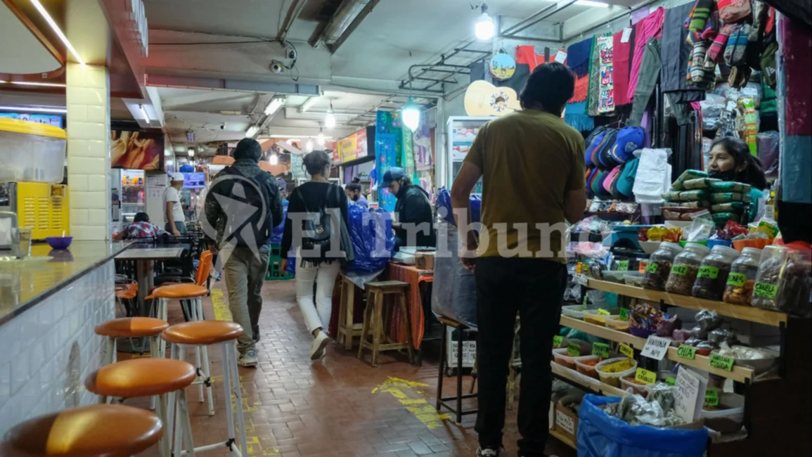 El mercado San Miguel, con horario corrido por el operativo documental