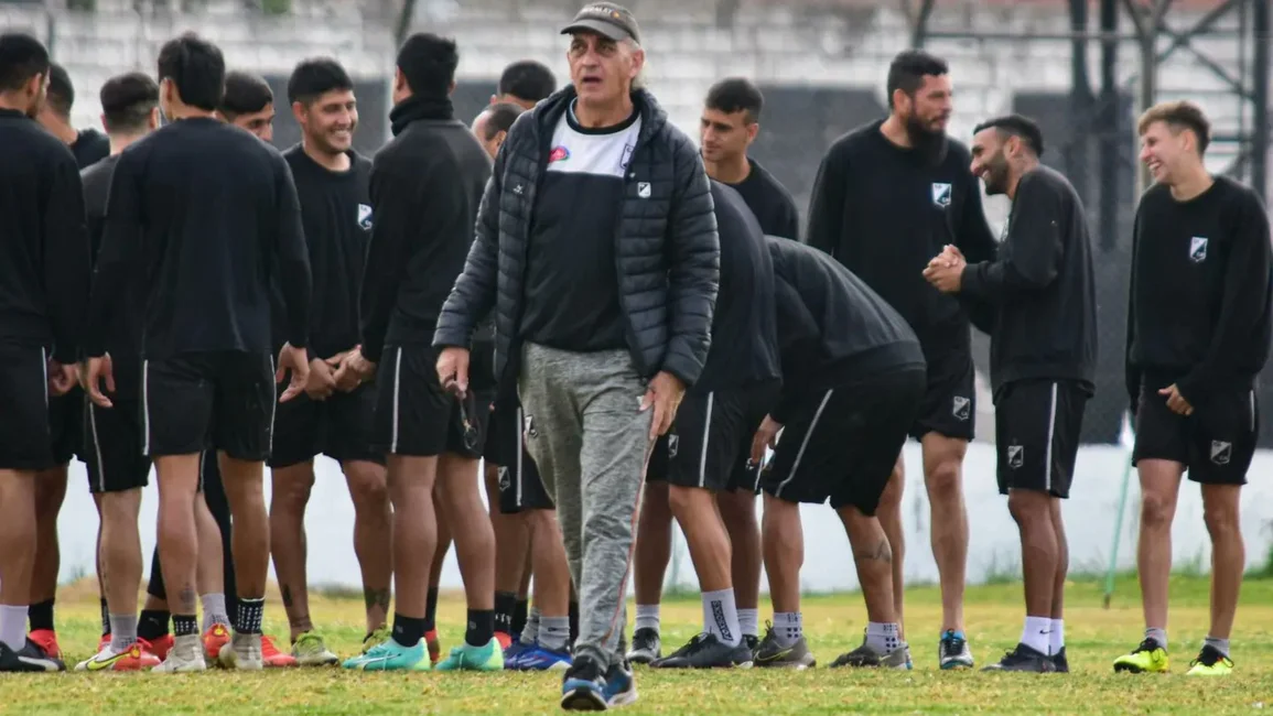Central Norte desembarcó en Formosa sin su goleador