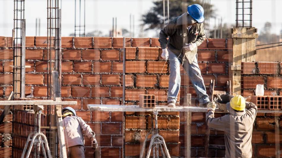 Casa propia: se necesitan más de dos salarios mínimos para construir un metro cuadrado