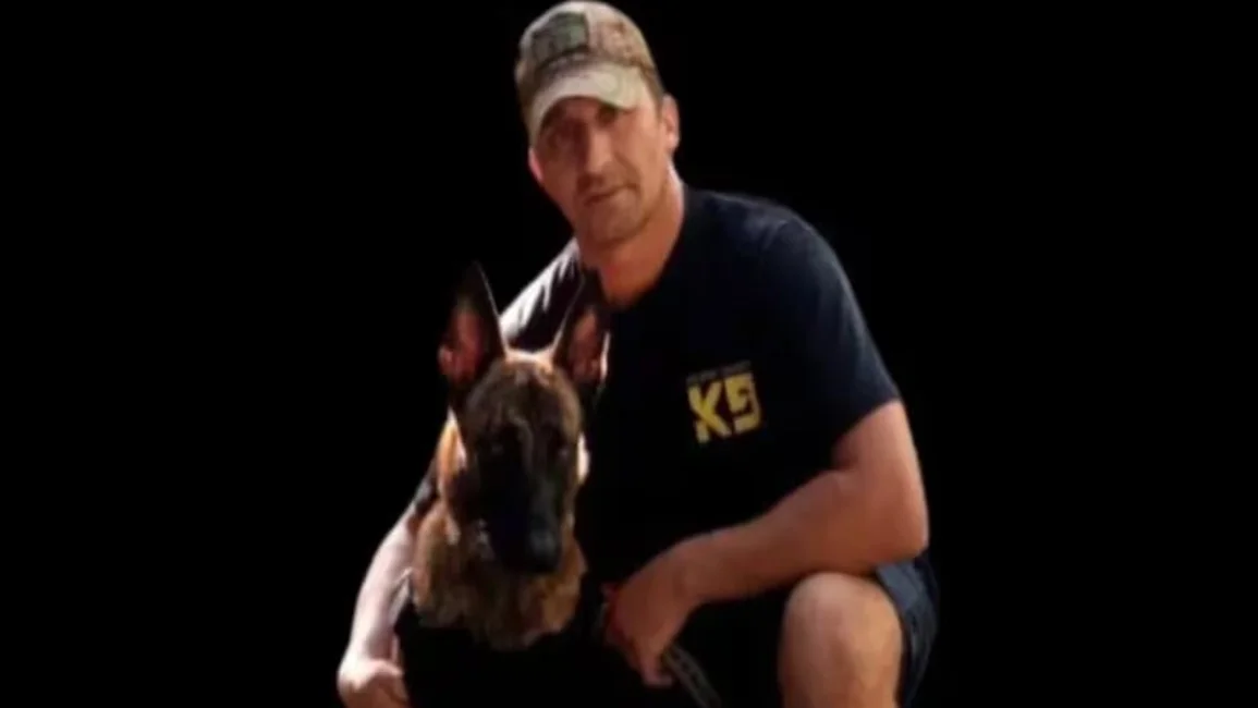 Un policía fue detenido por manejar borracho y llevar el cadaver de su perro colgado de la camioneta