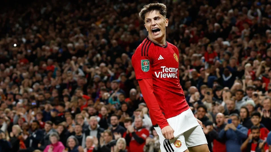 Golazo de la "joya" Garnacho en el triunfo del Manchester United