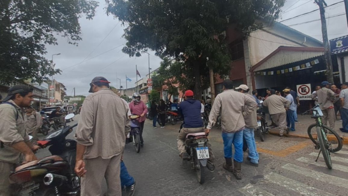 Tartagal: Se endurece el paro de los municipales por reclamo salarial 