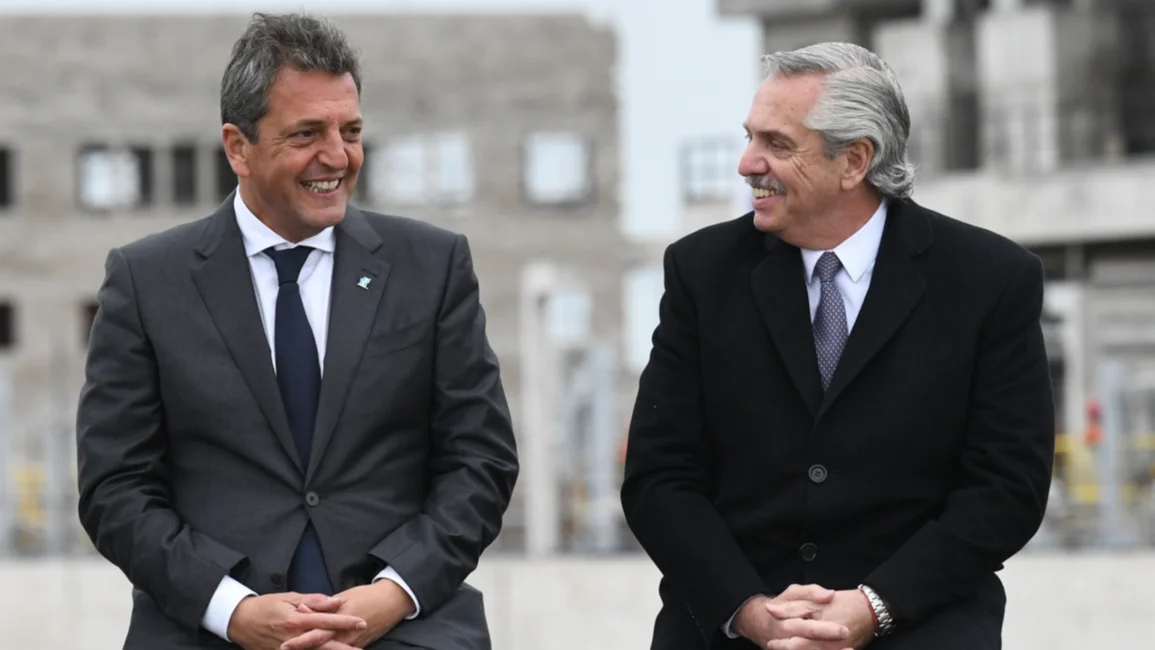  "Los problemas de la Argentina no se arreglan con motosierra ni tijeras"