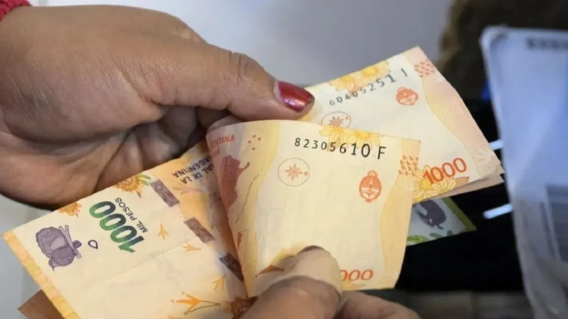 Salario Mínimo Vital y Móvil: aumenta 32,2% y alcanzará los $156.000 en diciembre