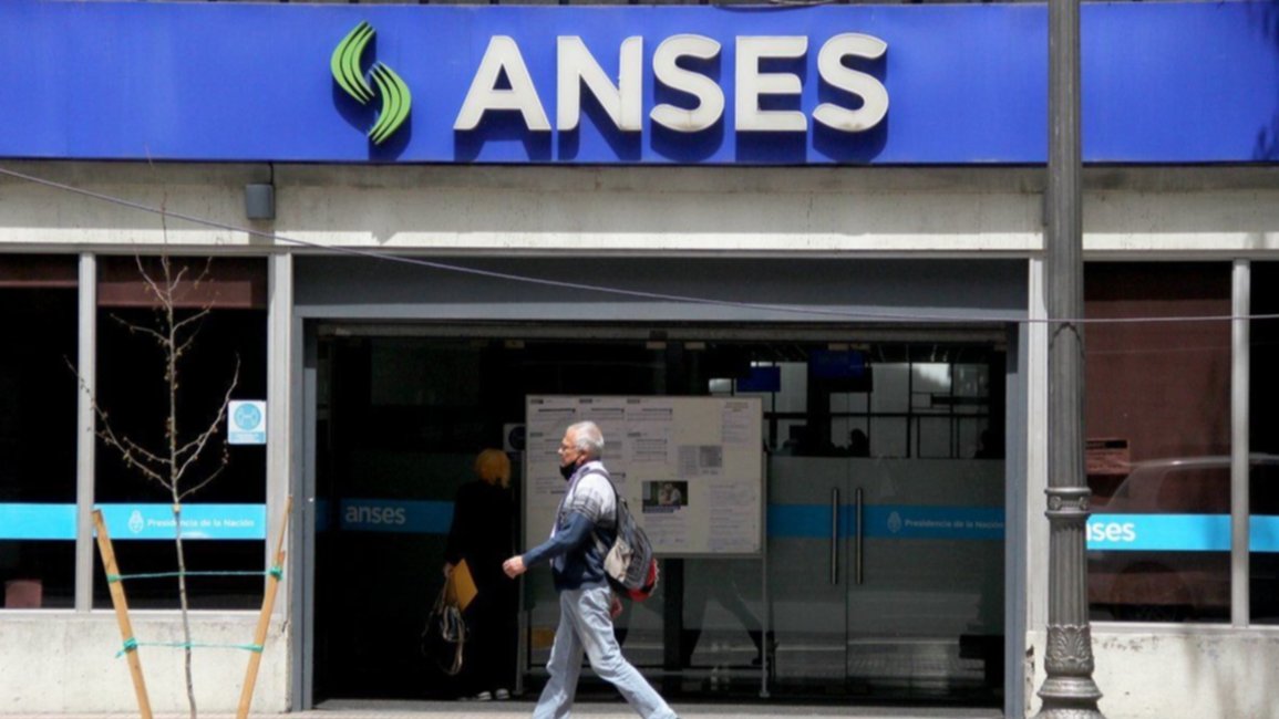 Son más de 250 mil las personas que gestionaron el bono para trabajadores informales