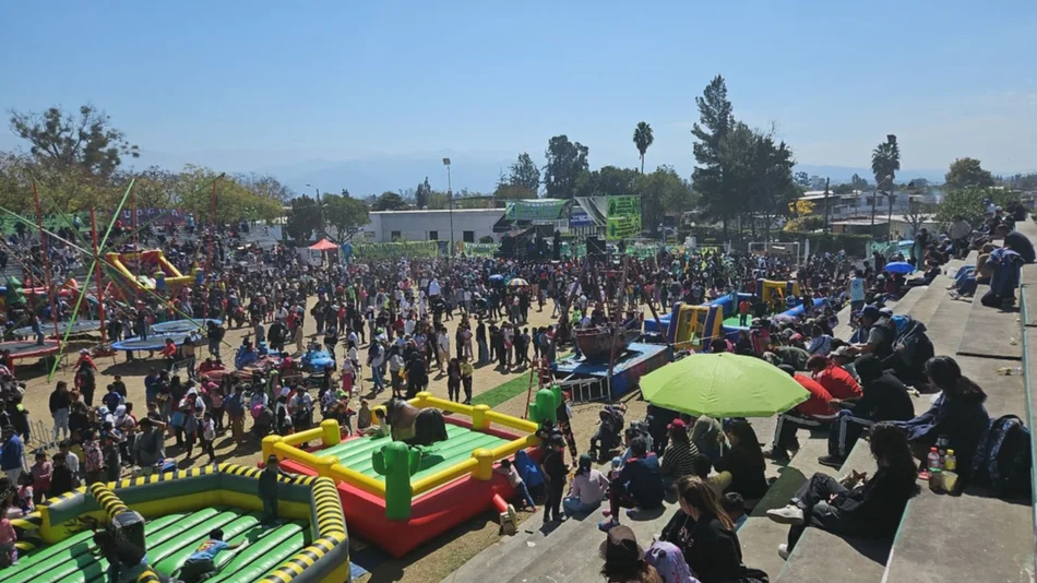 Cientos de niños cerraron ayer el Mes de las Infancias, con una mega fiesta organizada por la UOCRA