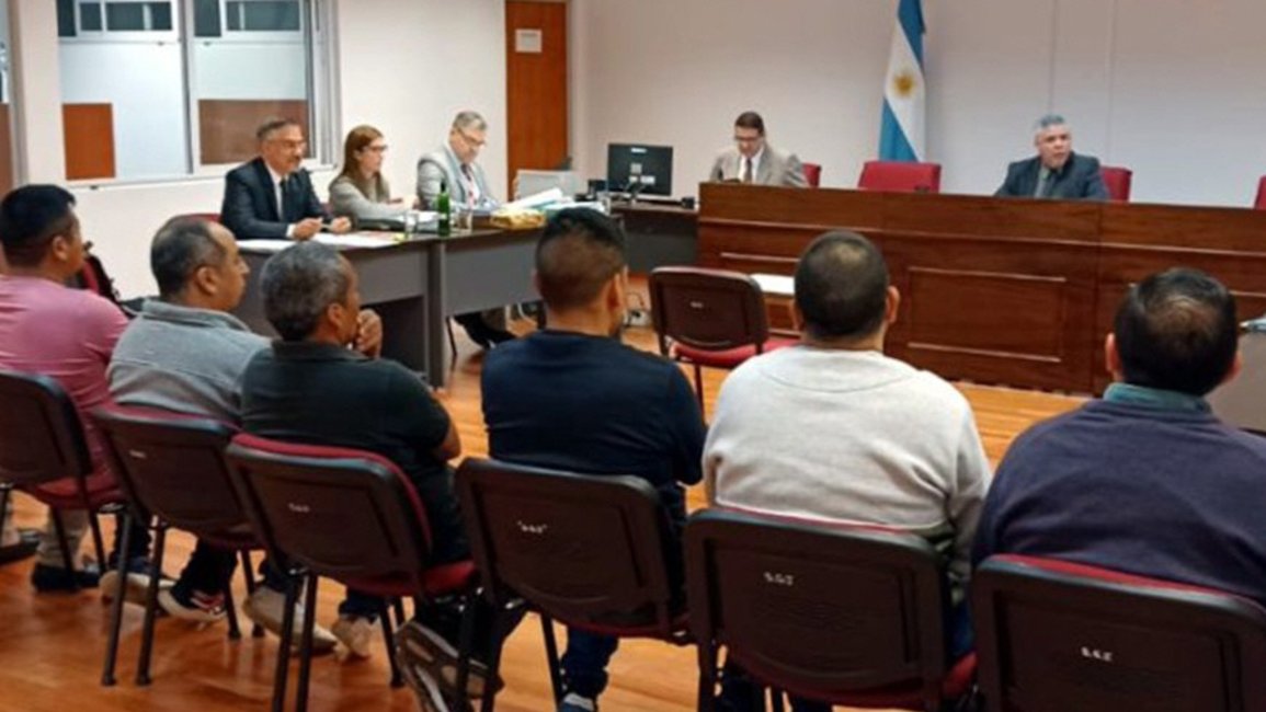 Recta final en el juicio contra nueve policías 