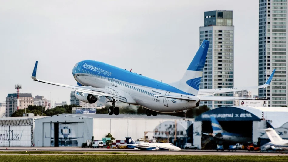  Por los paros, el Gobierno apura la privatización de Aerolíneas