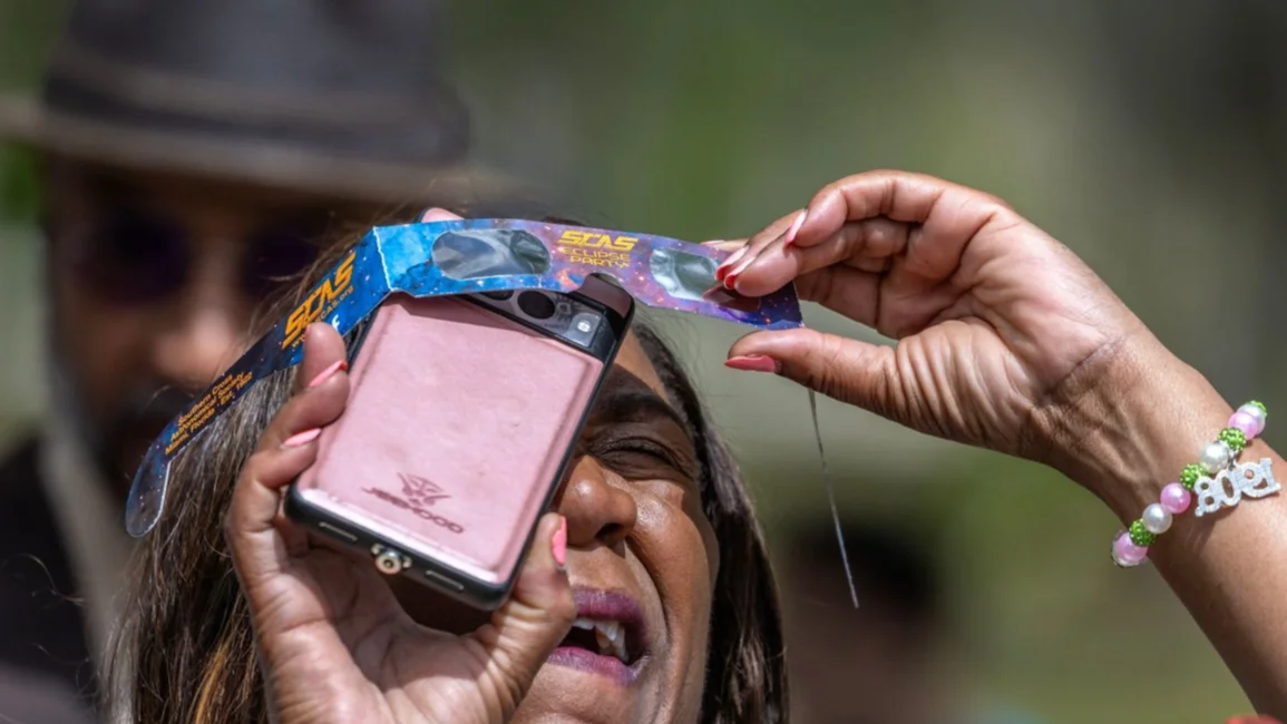 Eclipse solar anular de octubre: cómo mirarlo de manera segura, seis recomendaciones para tener en cuenta 