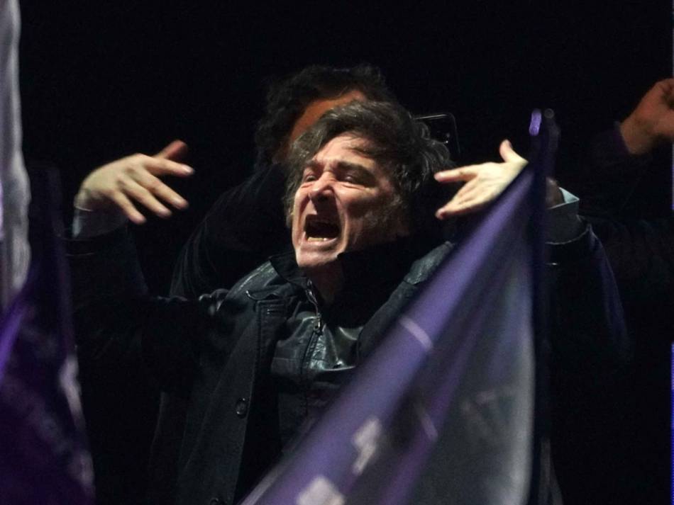 Javier Milei, en el cierre de campaña en provincia de Buenos Aires: "El domingo los vamos a aplastar en las urnas, kirchnerismo nunca más"- Javier Milei, en el cierre de campaña en provincia de Buenos Aires: "El domingo los vamos a aplastar en las urnas, kirchnerismo nunca más"