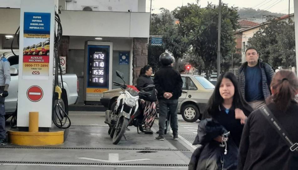 Súper y gasoil superaron los $1.500, los premium los $1.700