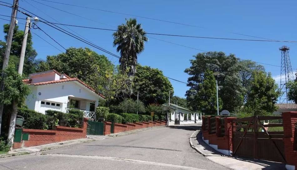 Campamento Vespucio cumplió 97 años: el pueblo que nació del petróleo y forjó su identidad