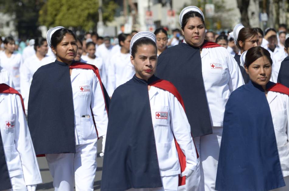 Milagro en Salta, EN VIVO, minuto a minuto: las imágenes del Señor y la Virgen del Milagro ya procesionan por las calles de la Ciudad haste el monumento 20 de Febrero- Milagro en Salta, EN VIVO, minuto a minuto: las imágenes del Señor y la Virgen del Milagro ya procesionan por las calles de la Ciudad haste el monumento 20 de Febrero