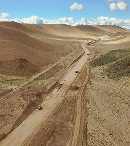 El sector minero se pone en marcha para pavimentar la 51