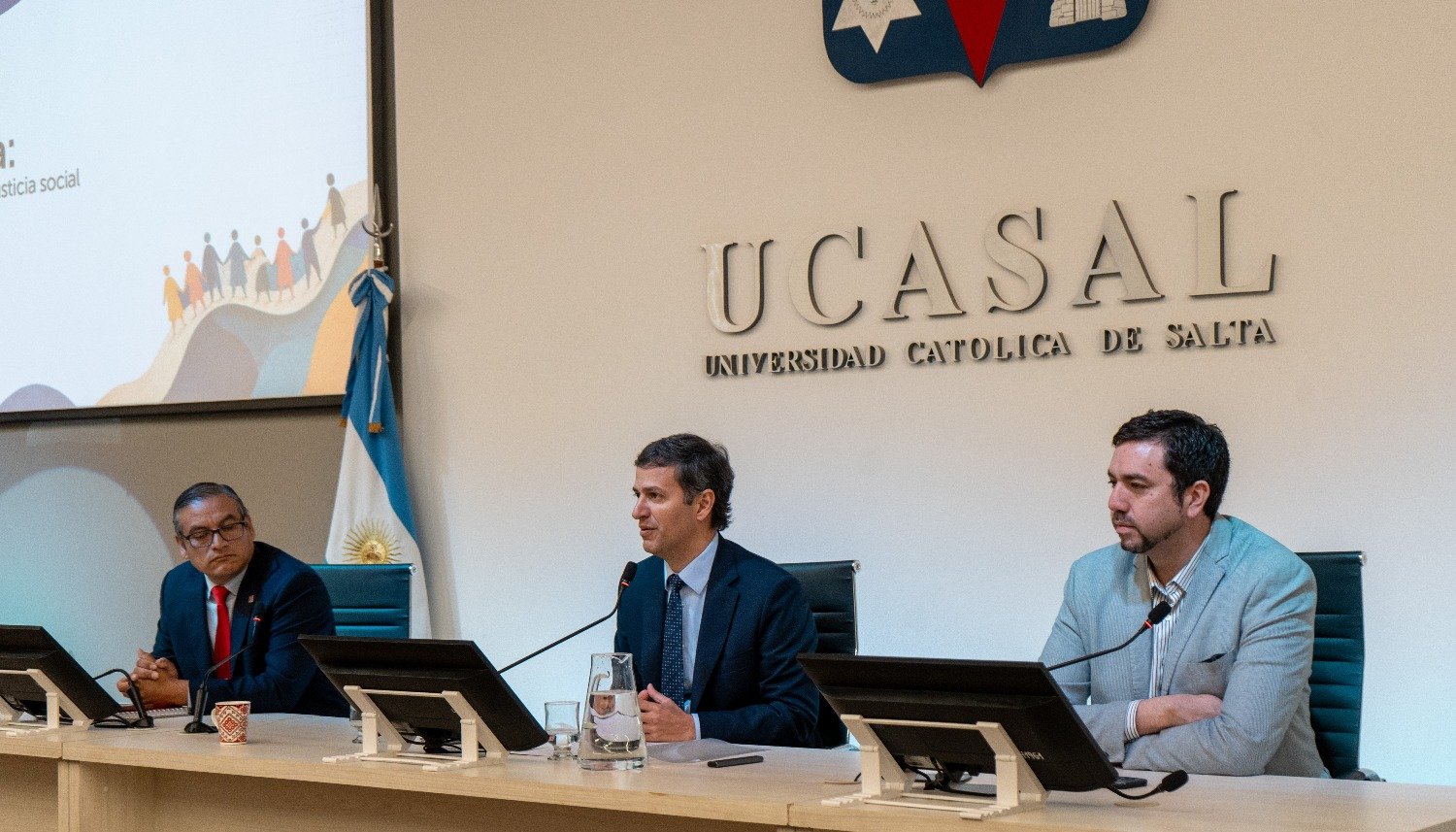 “Tierra Compartida”: UCASAL abrió un espacio para pensar las migrancias desde la dignidad y la fraternidad
