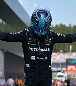 Fórmula 1: Colapinto abandonó tras provocar un choque y  Russel se quedó con el triunfo del  GP de Azerbaiyán 
