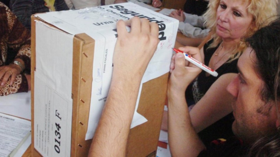 El Tribunal Electoral aprobó el cronograma electoral 2015