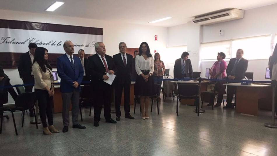 Comenzó el escrutinio definitivo de las elecciones en Salta