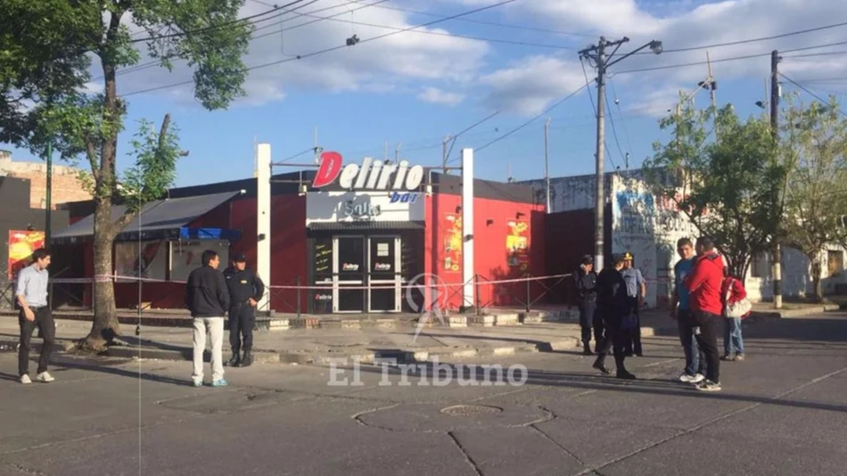 La persona baleada en el bar Delirio no formaba parte de las patotas que se enfrentaron