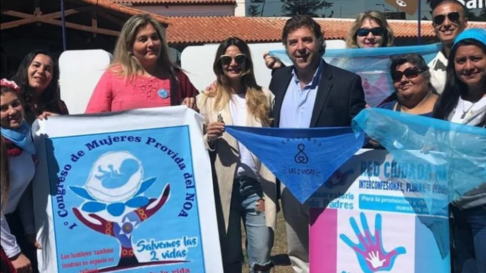 Granata pasó por Salta y se sacó una foto con Suriani y las organizadoras del Congreso Pro Vida