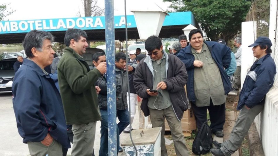 Por protesta de trabajadores por actualización salarial, Talca amenaza con cerrar