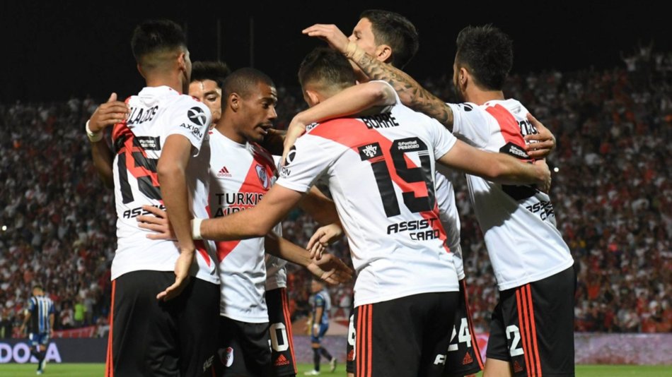 Gallardo apela a su “artillería copera” para enfrentar a Colón