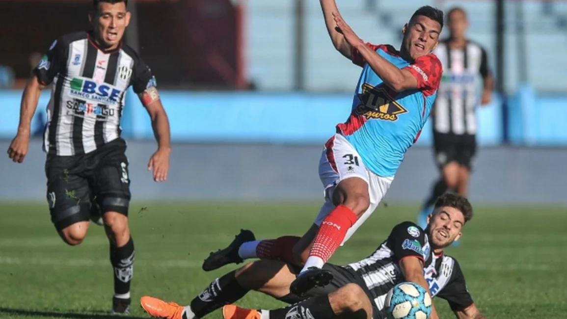 Central Córdoba (SdE) empató con Arsenal en Sarandí 