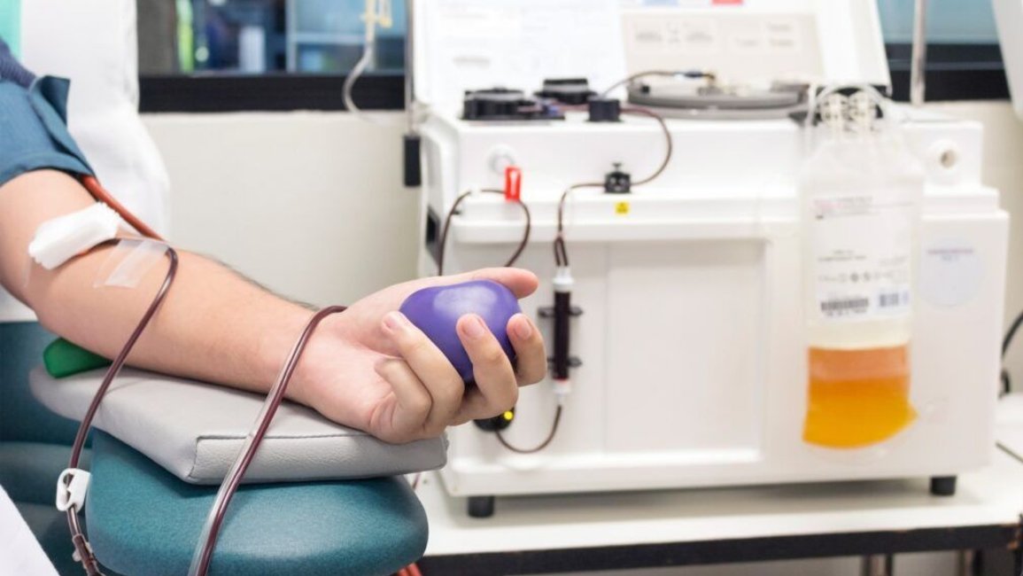 Estudio de 12 hospitales argentinos puso en duda la eficacia del plasma de convalescientes