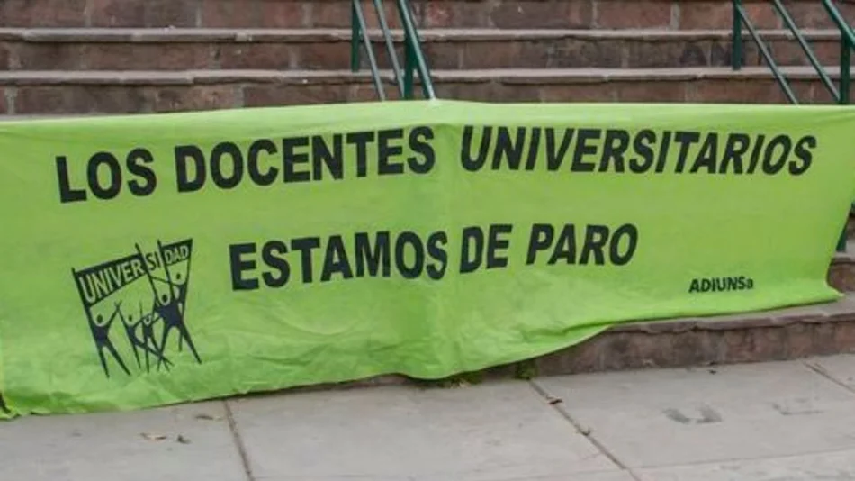 Apagón virtual en la UNSa de 48 horas por reclamo salarial