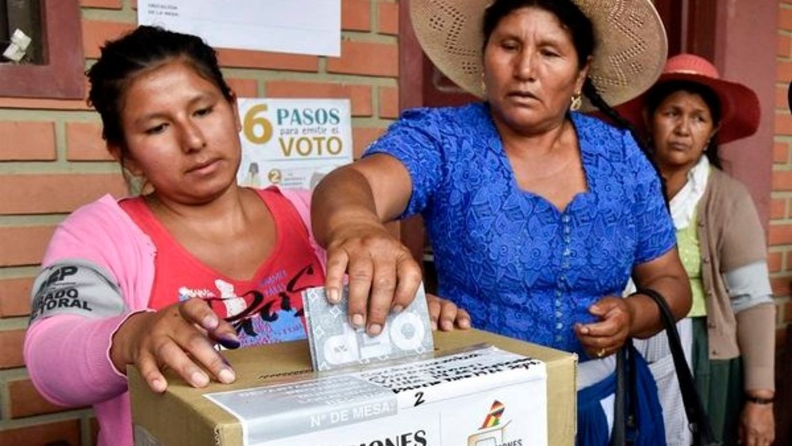 Bolivia llega a las elecciones en la peor situación económica en décadas