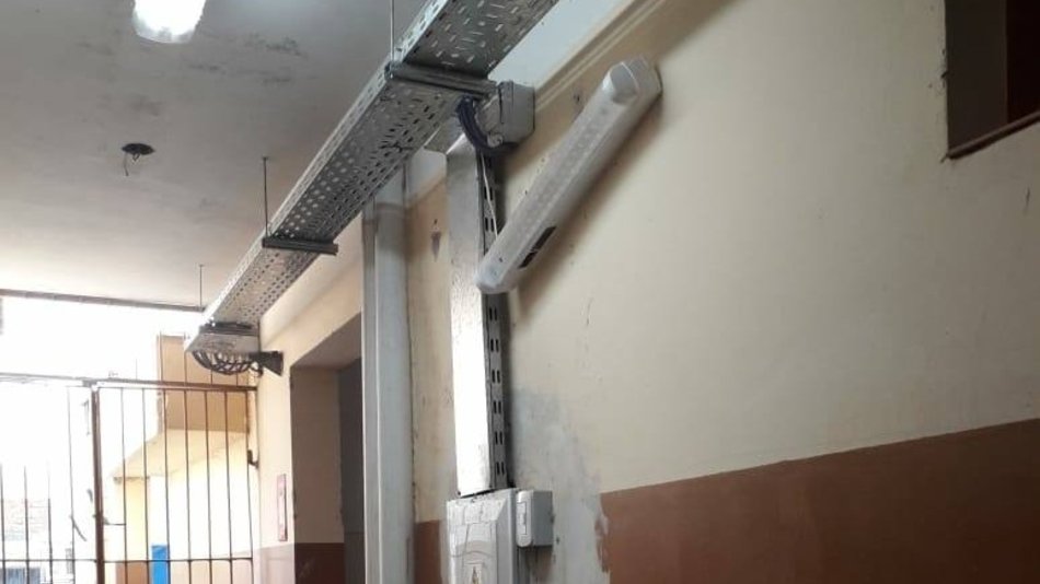 En una escuela de Orán robaron cinco veces en una semana