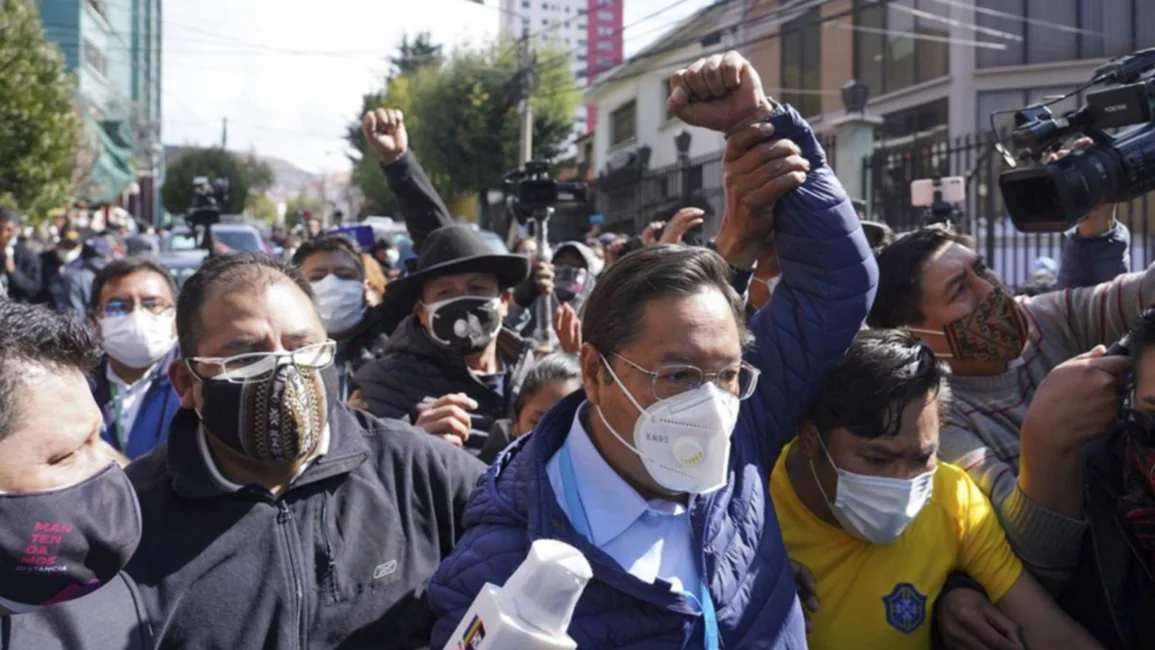 Lento conteo de votos en Bolivia sin una tendencia clara